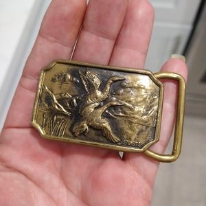 Bird belt buckle HP🎉1/25/22 Vintage 1983